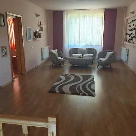 Vila Pescarus